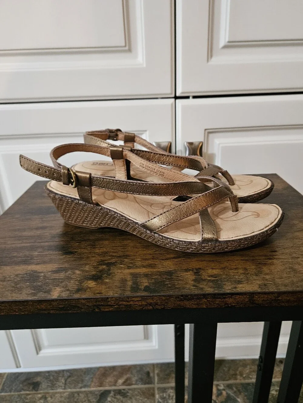 Born Bronze Wedge Comfort Sandals Resortwear Earthy Granola Boho Luxe Vacation
